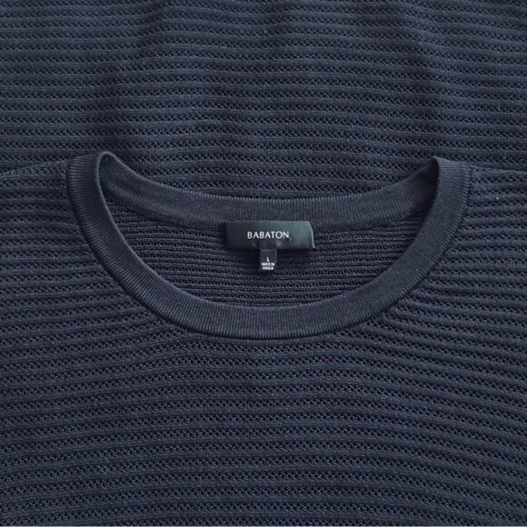 Aritzia Babaton "Donald" black hi low boxy oversized crop sweater top. Size L - Picture 8 of 11